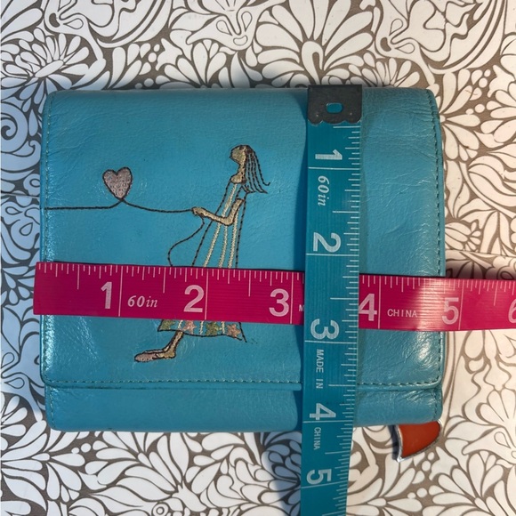 le saunda blue leather cute and romantic trifold wallet - Picture 16 of 16